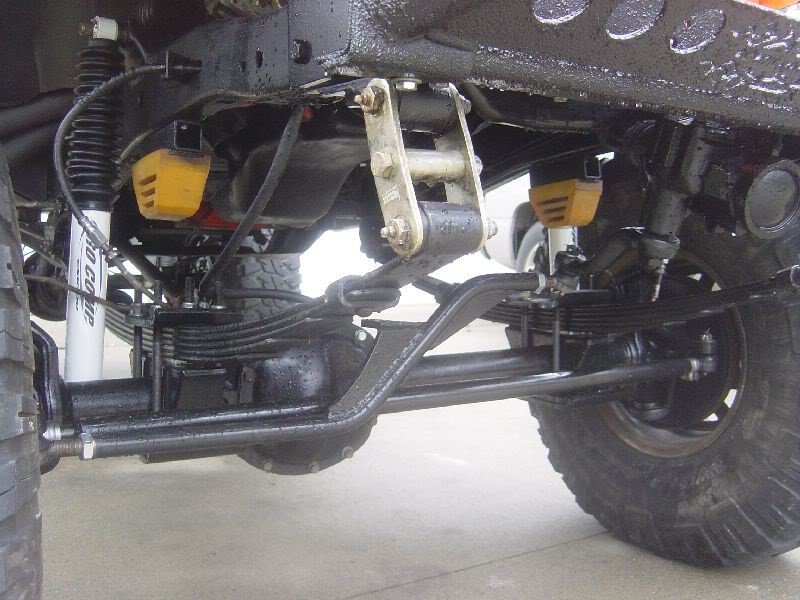 ai129.photobucket.com_albums_p201_1fastsr20_jeep007.jpg