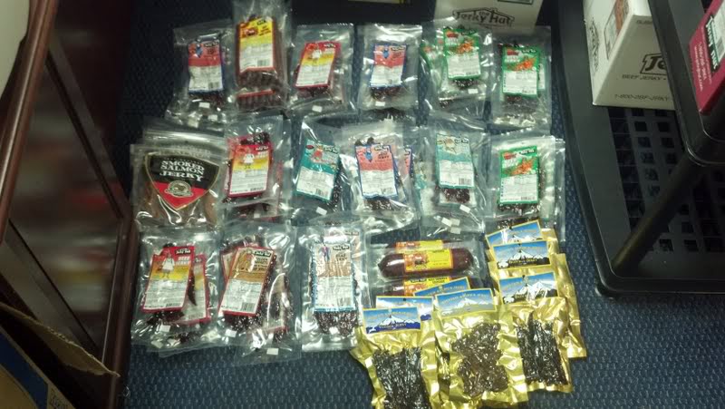 ai129.photobucket.com_albums_p225_sjustice64_lotsajerky.jpg