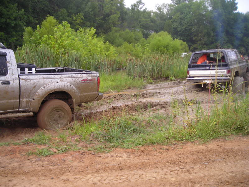 ai130.photobucket.com_albums_p275_nissan11_Muddin_DSCN0740.jpg