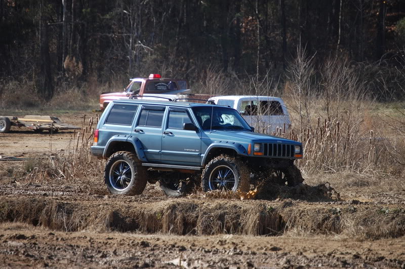 ai130.photobucket.com_albums_p275_nissan11_Muddin_Lexington_201_6_08_DSC_0201.jpg