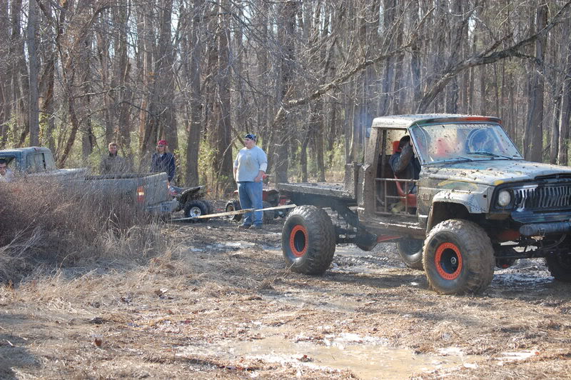 ai130.photobucket.com_albums_p275_nissan11_Muddin_Lexington_201_6_08_DSC_0232.jpg