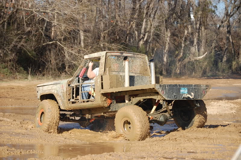 ai130.photobucket.com_albums_p275_nissan11_Muddin_Lexington_201_6_08_DSC_0244.jpg