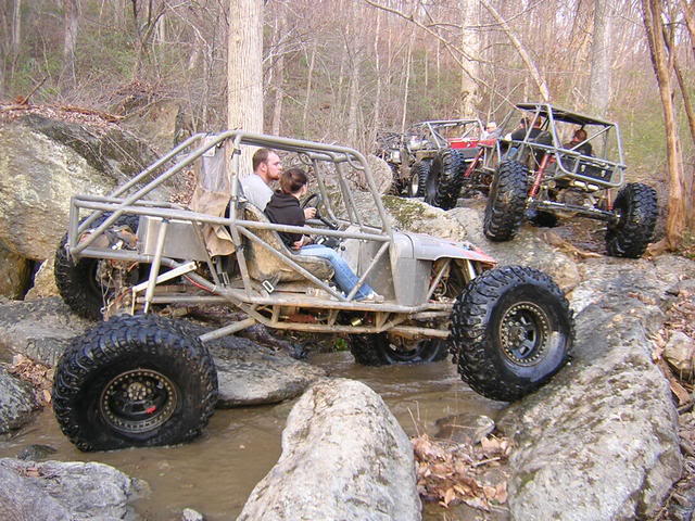 ai138.photobucket.com_albums_q266_74_Chevota_Buggy_20Build_DPG_2_16_08__165.jpg