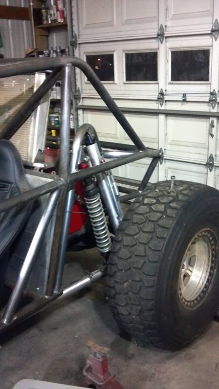 ai138.photobucket.com_albums_q266_74_Chevota_Ultra_204_20buggy_20build_2012_02_17_21_47_44_715.jpg