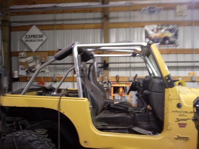 ai138.photobucket.com_albums_q266_74_Chevota_Wingnut_204x4_1118070124a.jpg