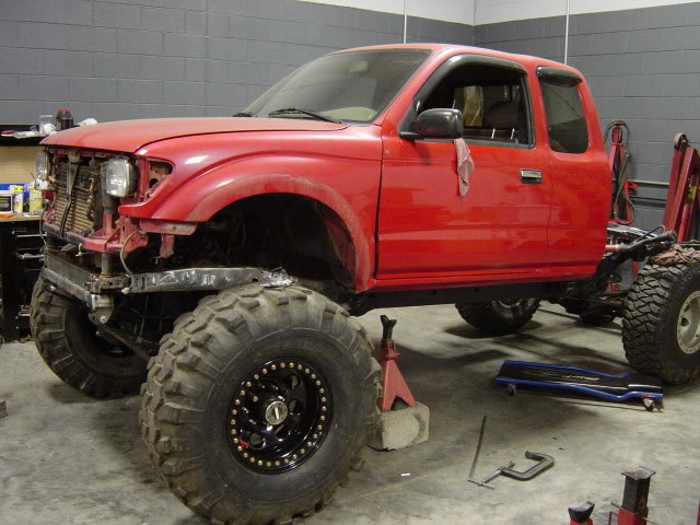 ai139.photobucket.com_albums_q298_jeepn_jason_brads_20yota_20build_yotabuild023.jpg