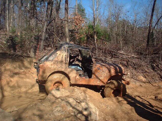 ai139.photobucket.com_albums_q298_jeepn_jason_install002_1.jpg