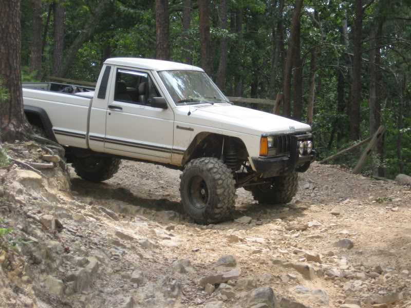 ai140.photobucket.com_albums_r38_jeepercam3_2010_07_17Uwharrie017.jpg