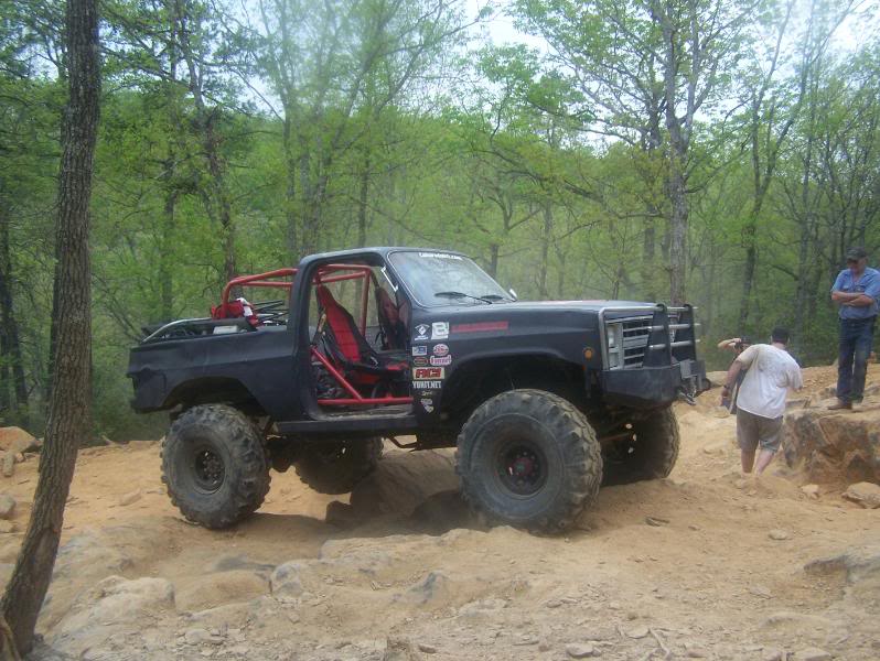 ai140.photobucket.com_albums_r6_clarkjw24_carolinak5_Spring_20Breakage_100_3585.jpg