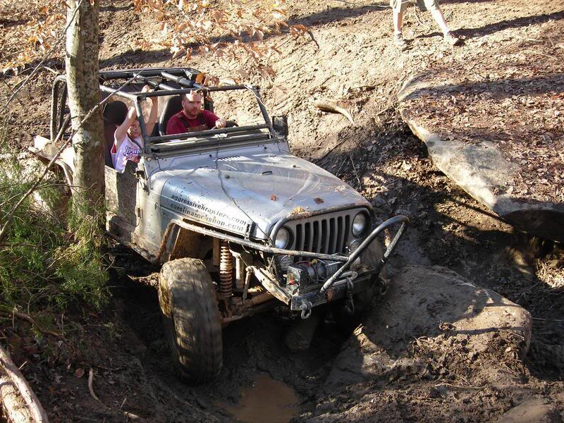 ai147.photobucket.com_albums_r288_webbinator_Gulches_20offroading_DSCN0386.jpg