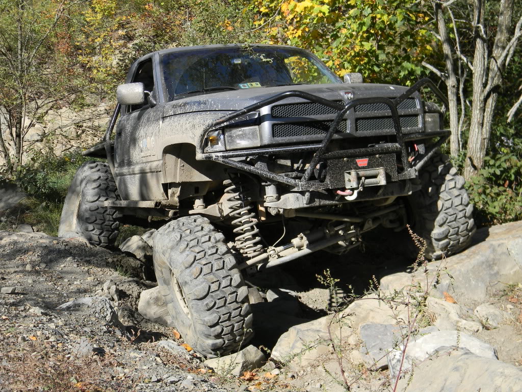 ai162.photobucket.com_albums_t244_Mountain_Ram_Fall_20Crawl_202010_Picture036.jpg