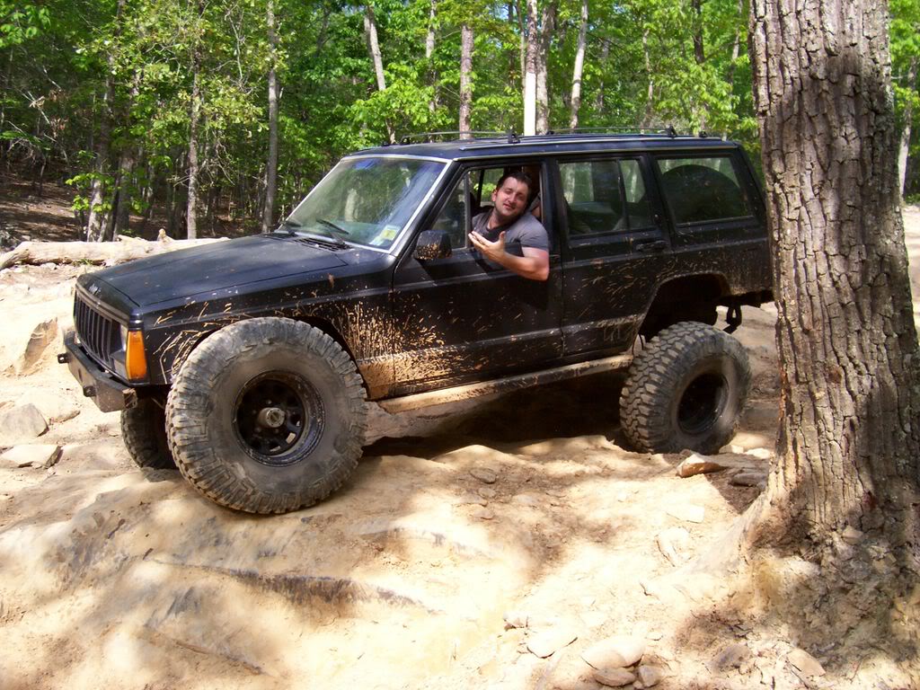 ai166.photobucket.com_albums_u92_XJMudDogg_Uwharrie_100_0450.jpg