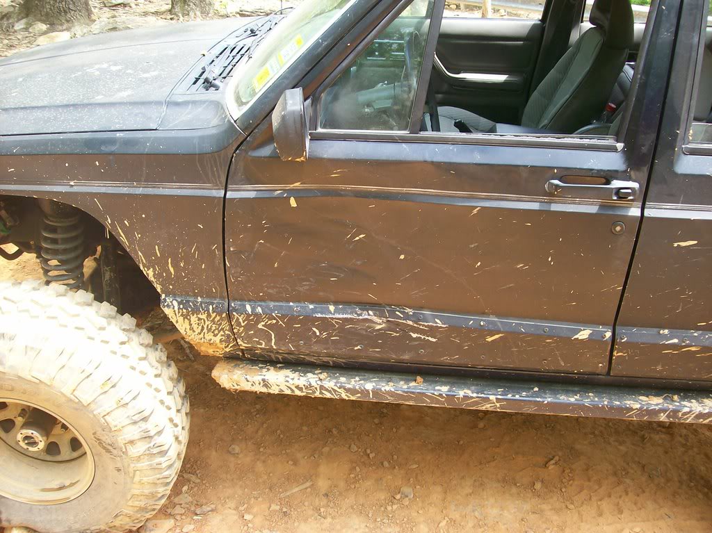 ai166.photobucket.com_albums_u92_XJMudDogg_Uwharrie_100_1139.jpg