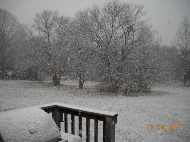 ai168.photobucket.com_albums_u179_amcjeepman_1st_20_20winter_20snow_202010_1stofWinter2010Dec002.jpg
