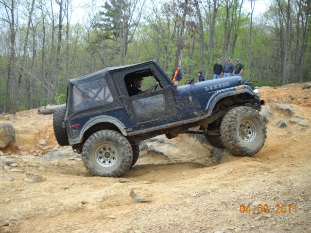 ai168.photobucket.com_albums_u179_amcjeepman_CTB_20April_2011_20UNF_CTBUREApril2011041.jpg