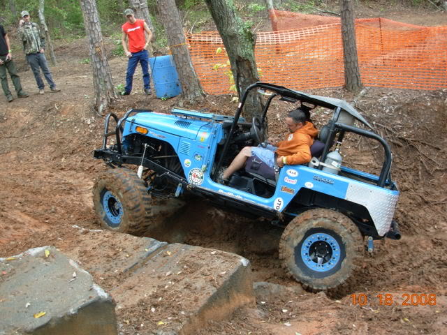 ai168.photobucket.com_albums_u179_amcjeepman_Fall_20Farm_20Oct_2008_DSCN3558.jpg