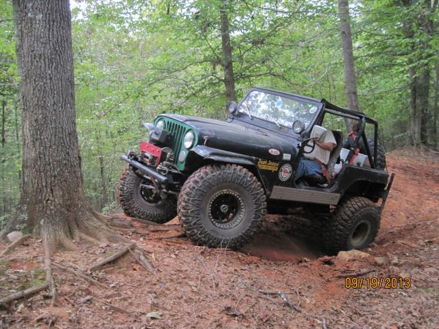 ai168.photobucket.com_albums_u179_amcjeepman_Trail_20Jeep_IMG_1805.jpg