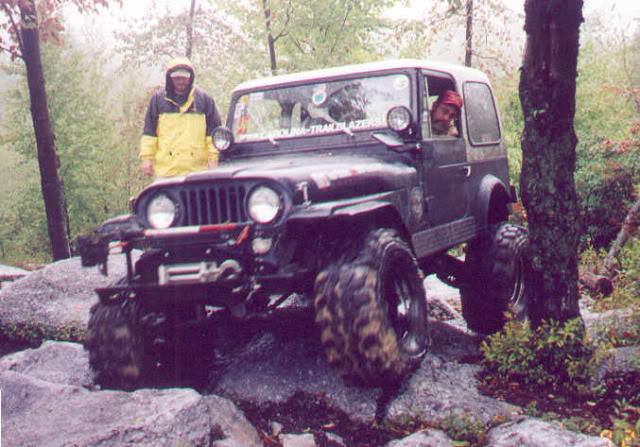 ai168.photobucket.com_albums_u179_amcjeepman_Trail_20Pics_OldPictures224.jpg