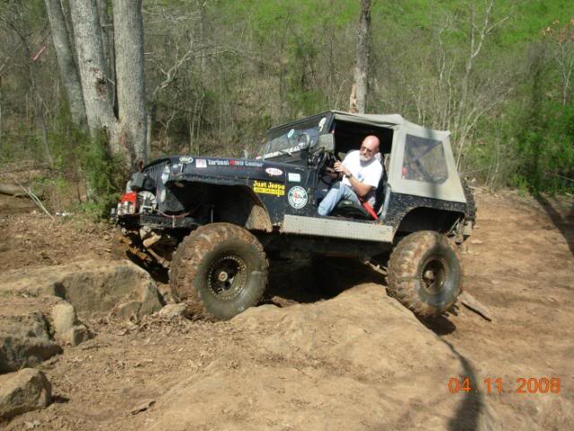 ai168.photobucket.com_albums_u179_amcjeepman_United_20Wheel_20In_DSCN2771.jpg