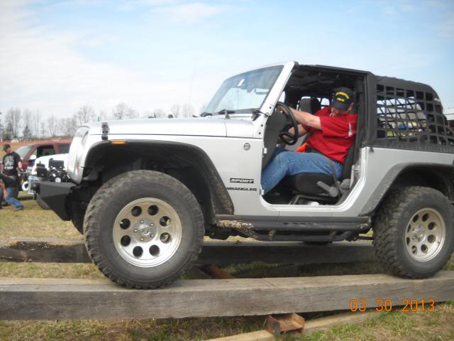 ai168.photobucket.com_albums_u179_amcjeepman_Uwharrie_20Spring5a531cf885ca08b16b447a263b0009f8.jpg