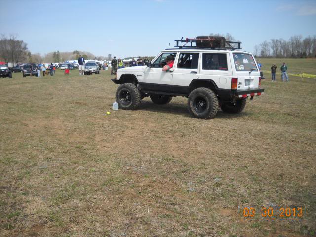 ai168.photobucket.com_albums_u179_amcjeepman_Uwharrie_20Springc0dd001d7080702c45fe9825d514677f.jpg
