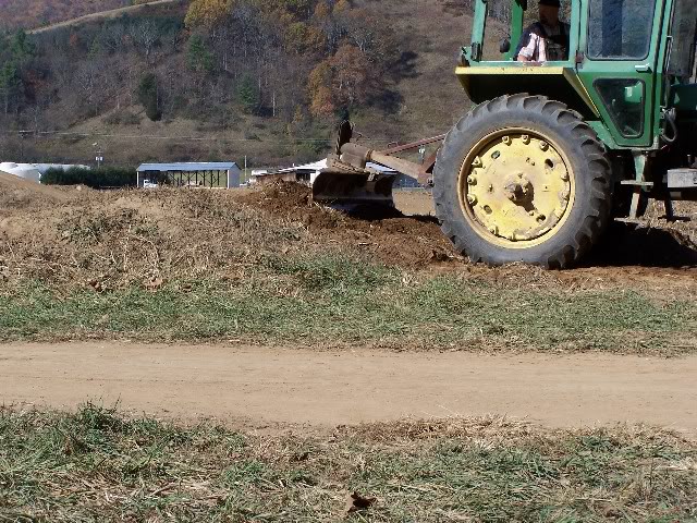 ai168.photobucket.com_albums_u182_turtlemechanic_ractrackpics_makejump13.jpg