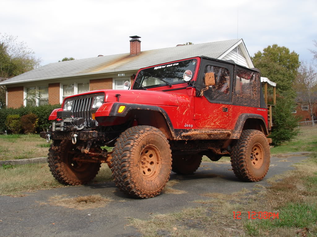 ai169.photobucket.com_albums_u223_RedJeepProjectYJ_YJ_20lifted_20on_2035s_Picture030.jpg