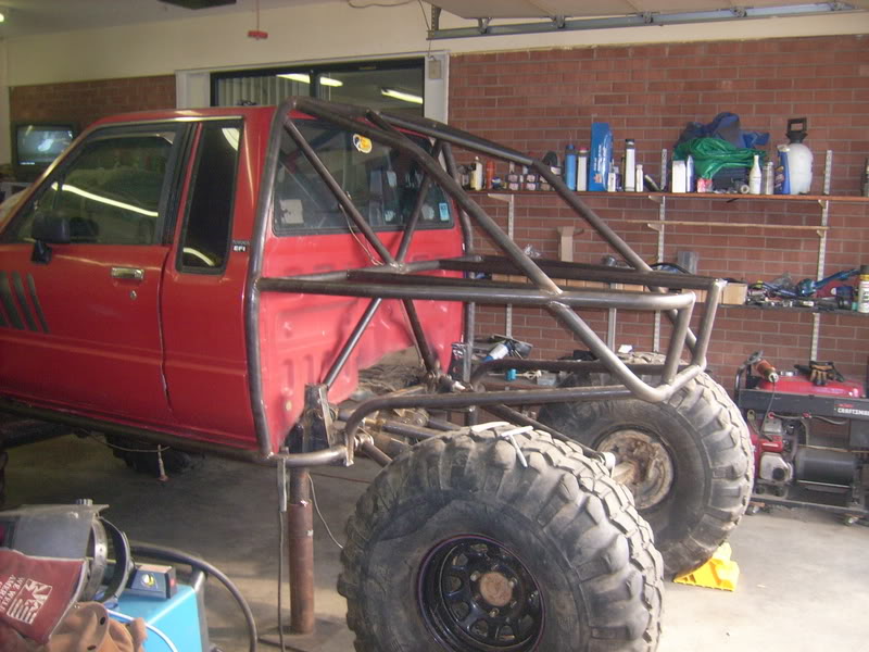 ai17.photobucket.com_albums_b60_1madmonk_toyota002.jpg