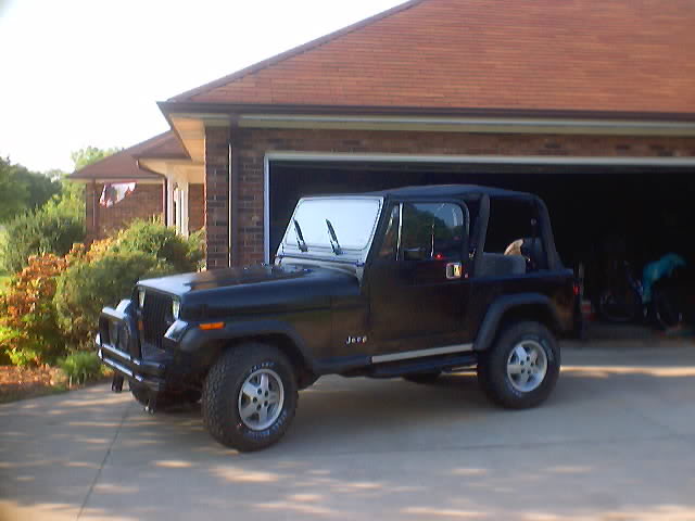 ai171.photobucket.com_albums_u303_BlackBean93_drivewaypic_0032.jpg