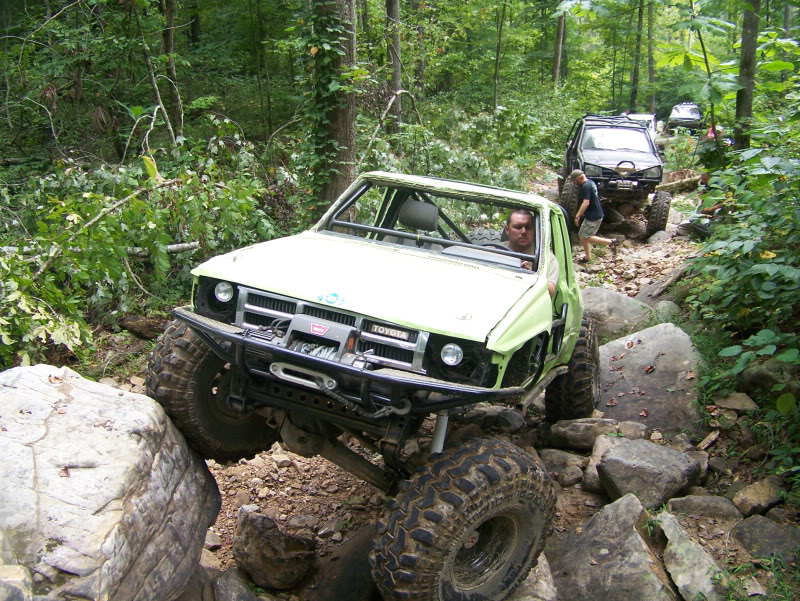 ai178.photobucket.com_albums_w256_bigtacoma2003_SETO_202009_TAKEOVER025.jpg