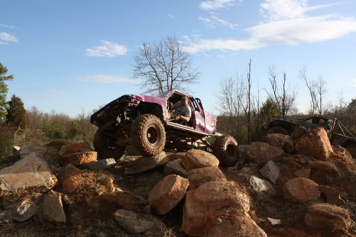 ai178.photobucket.com_albums_w256_bigtacoma2003_tz.jpg
