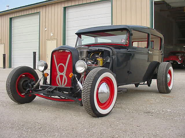 ai182.photobucket.com_albums_x267_bjharding_2007_misc_ratrod.jpg