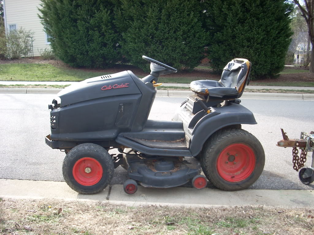 ai182.photobucket.com_albums_x267_bjharding_2007_mud_20mower_DSCN0205.jpg