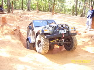 ai186.photobucket.com_albums_x204_hillbilly_051_Carolina_20Trail_20Raiders_100_1165.jpg