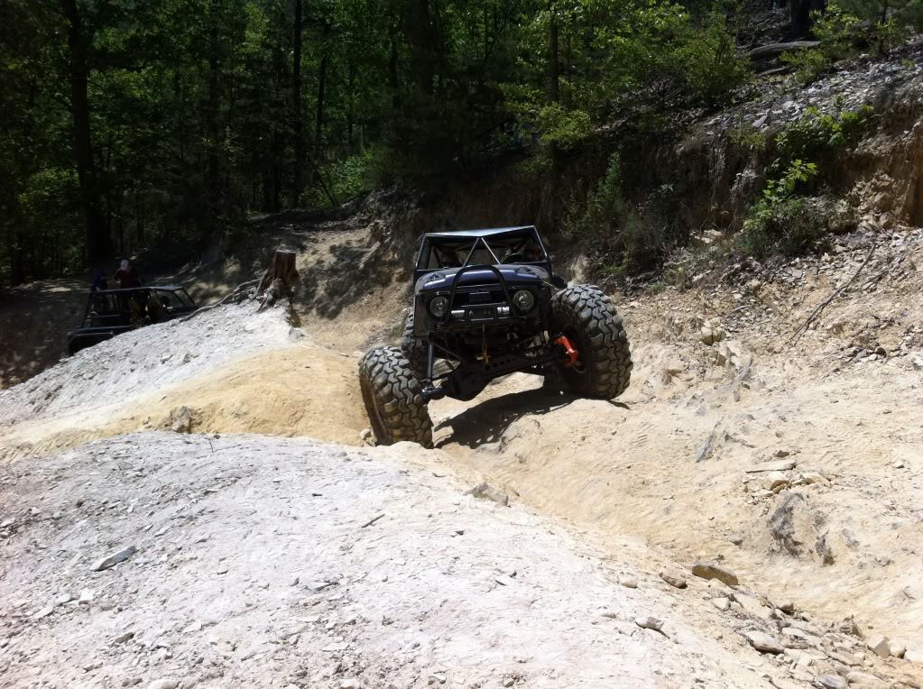 ai190.photobucket.com_albums_z249_99ncxj_CTB_20Uwharrie_uwharrie1.jpg