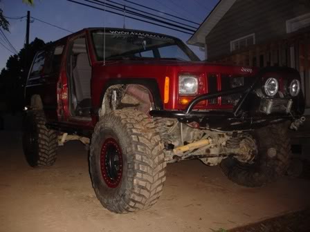 ai190.photobucket.com_albums_z249_99ncxj_Jeep051.jpg