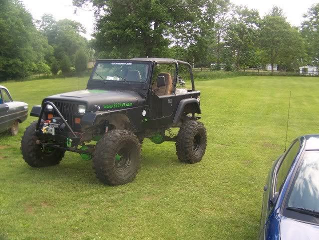 ai195.photobucket.com_albums_z44_YJeXtreme_punisherjeep_100_5354.jpg