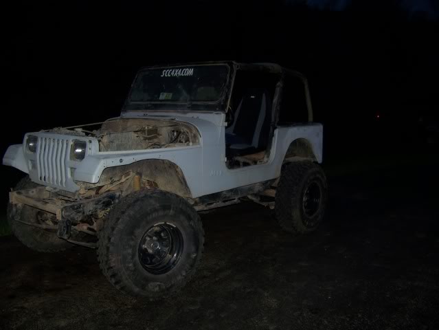 ai195.photobucket.com_albums_z44_YJeXtreme_punisherjeep_JeepBuild_Paint006.jpg