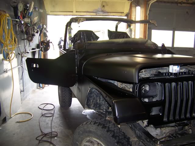 ai195.photobucket.com_albums_z44_YJeXtreme_punisherjeep_JeepBuild_Paint011.jpg