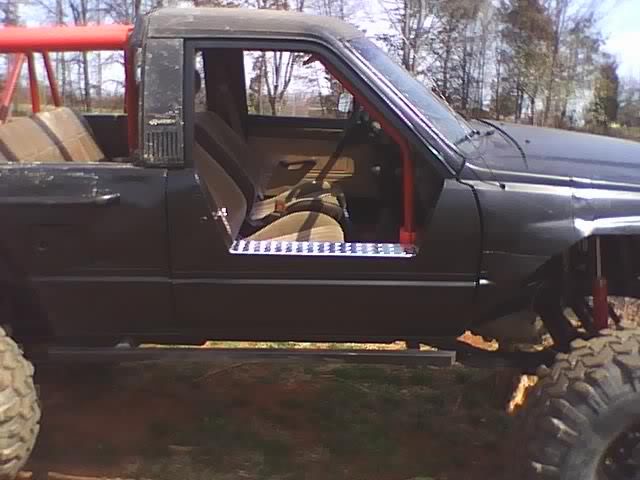 ai200.photobucket.com_albums_aa188_v8pickup_door1.jpg