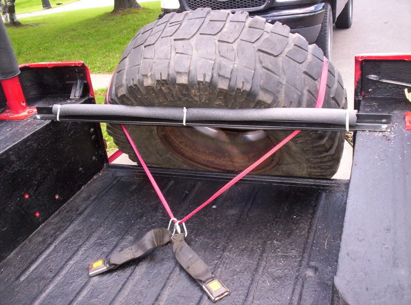 ai202.photobucket.com_albums_aa197_schecterguy07_YJ013.jpg
