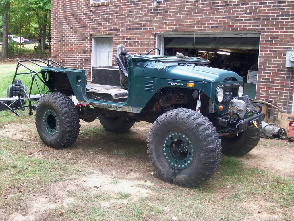 ai204.photobucket.com_albums_bb114_RKBJR_FJ40_20buggy_20project_002_2.jpg