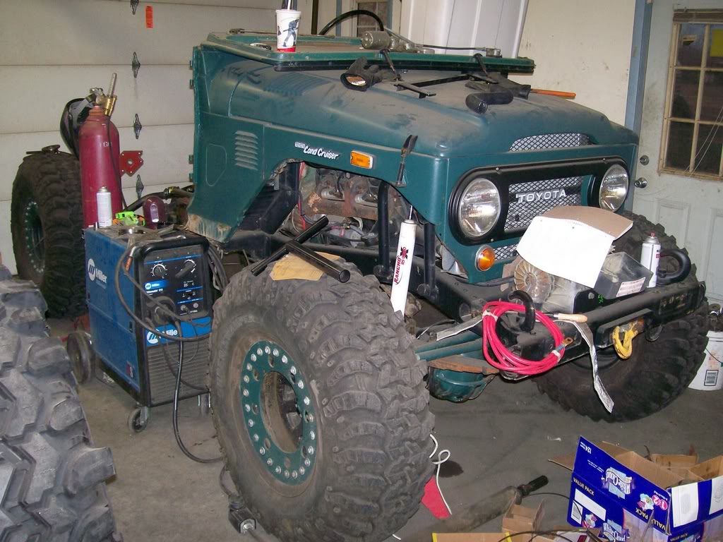 ai204.photobucket.com_albums_bb114_RKBJR_FJ40_20buggy_20project_033_33_1.jpg