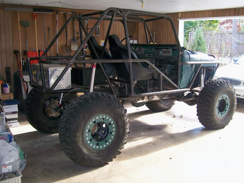 ai204.photobucket.com_albums_bb114_RKBJR_FJ40_20buggy_20project_048_48.jpg