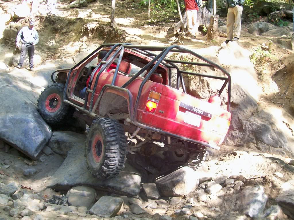 ai204.photobucket.com_albums_bb114_RKBJR_Tellico_20Ocotber_202007_091_91.jpg