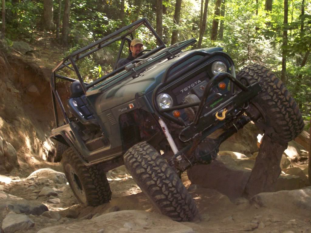 ai204.photobucket.com_albums_bb114_RKBJR_Tellico_20Ocotber_202007_106_106.jpg