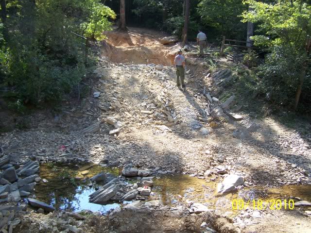 ai204.photobucket.com_albums_bb129_78cherokee_URE_20Workday_209_18_10_100_2391.jpg