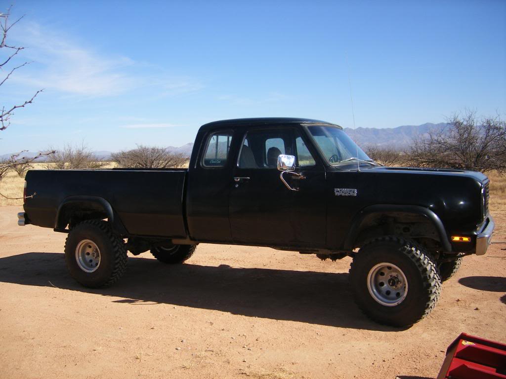 ai207.photobucket.com_albums_bb275_sjm33r_Jeep_DSCF0065.jpg
