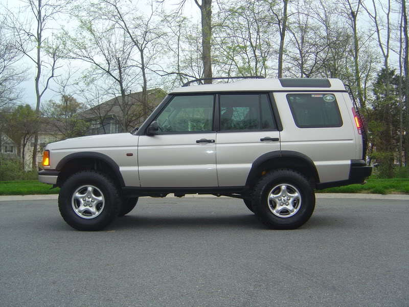 ai21.photobucket.com_albums_b251_woodkrawler_Discovery001.jpg