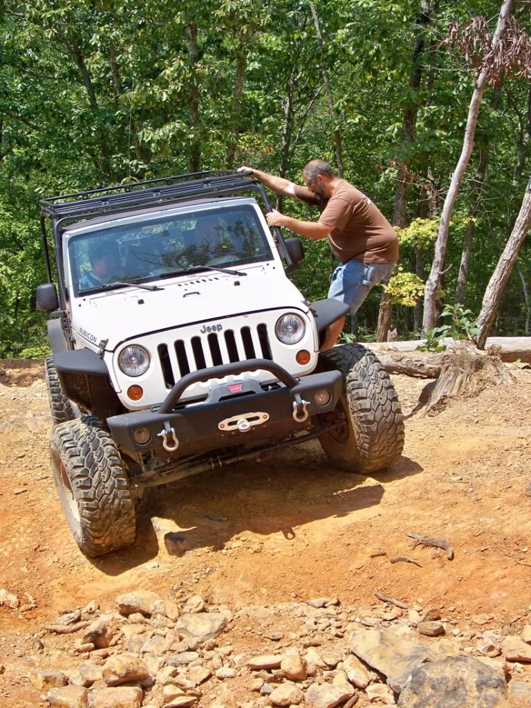 ai212.photobucket.com_albums_cc201_elrojogrande_Uwharrie_August_2010_2_100_1882.jpg